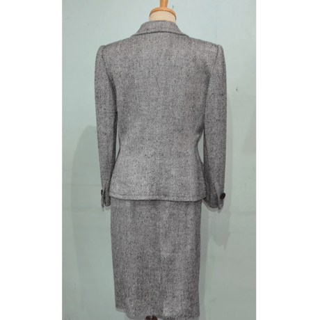 Wear｜1980年代のシックなツイードのGIVENCHYスーツ（80's vintage GIVENCHY）