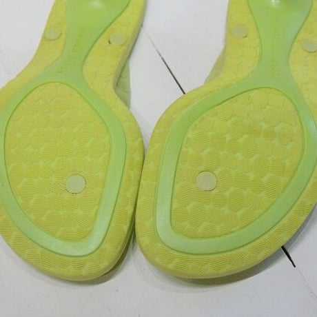 ☆26周年記念　第3弾　サンダル大SALE☆sigerson morrison（シガーソン モリソン）greenトングサンダル made in Italy（NEW）