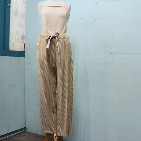 ワイドめのゆるパンツ（NEW made in italy）