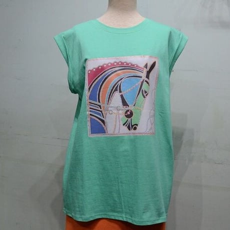 ホース柄のTEE  グリーン（NEW)