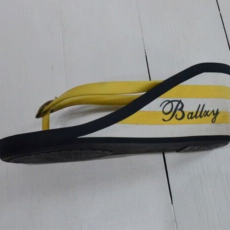 ☆26周年記念　第3弾　サンダル大SALE☆BALLZY ネイビーのサンダル 23.5cm（USED)