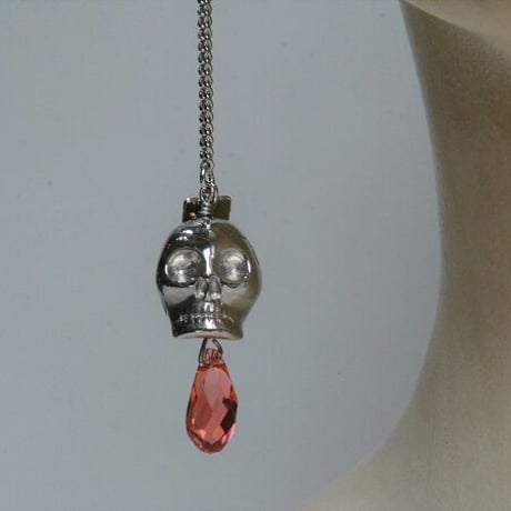 YOSHiKO CREATiON PARiSの片耳用スカルピアス PINK（NEW)