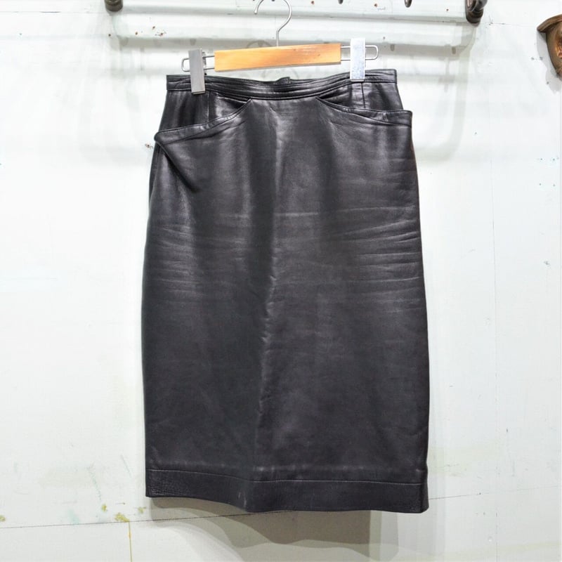 agnes b ラムレザー　ボーダースカート agnes b ラムレザー ボーダースカート