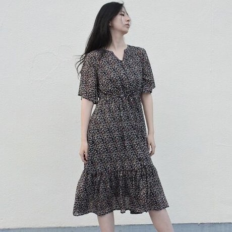 シックな大人のdress（NEW）