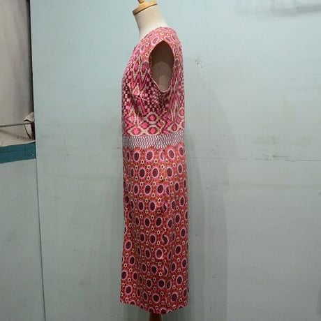 Franceブランド「Derhy」フレンチスリーブのピンクdress（NEW)