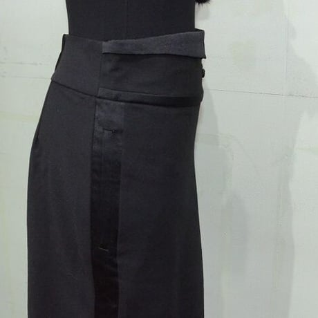 マークジェイコブス(MARC JACOBS)のタキシードデザインスカート（USED)