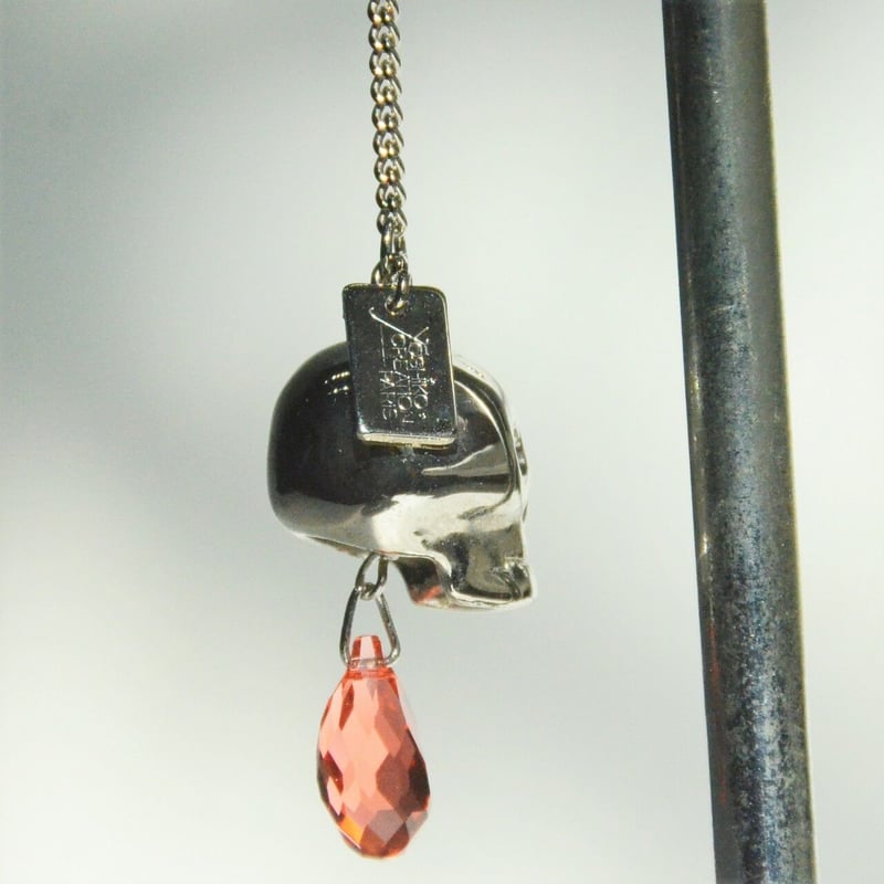 YOSHiKO CREATiON PARiSの片耳用スカルピアス PINK（NEW) | Mi