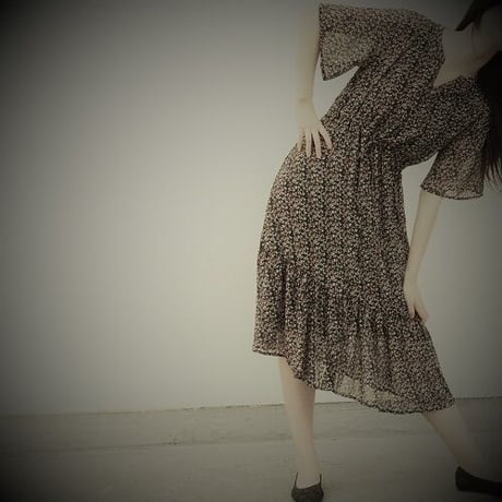 シックな大人のdress（NEW）