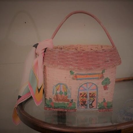 Parisで出会ったかわいいかごバッグ（年代不明 FRANCE vintage）