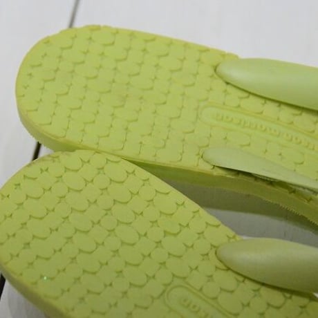 ☆26周年記念　第3弾　サンダル大SALE☆sigerson morrison（シガーソン モリソン）greenトングサンダル made in Italy（NEW）