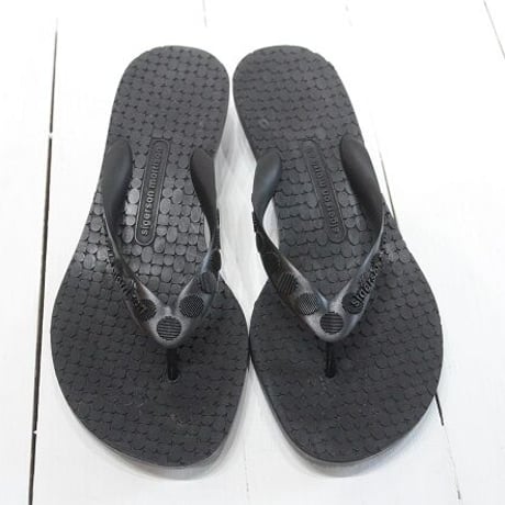 ☆26周年記念　第3弾　サンダル大SALE☆sigerson morrison（シガーソン モリソン）BLACKトングサンダル made in Italy（NEW）