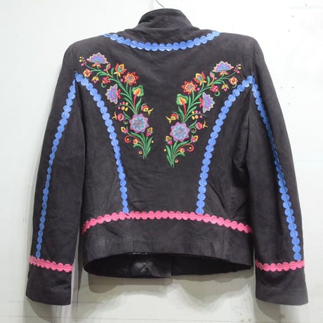 Wear｜1980～90年代 KAMIKAZE 刺繍のスエードジャケット（80's vintage Italy）