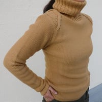 ISABEL MARANT(イザベル マラン）のマスタード色タートル（USED)