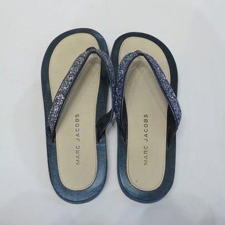 ☆26周年記念　第3弾　サンダル大SALE☆今だけ10％OFFマークジェイコブス  ラメサンダル(USED)