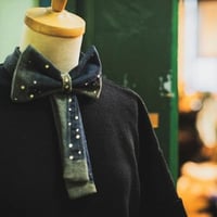 リメイクしたデニム地のリボンアクセ（USED）