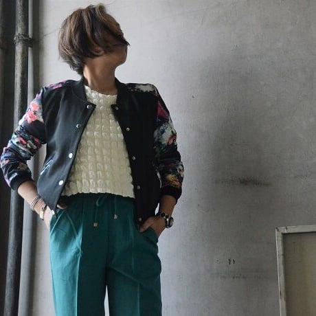お花アクセントのブルゾン（NEW)