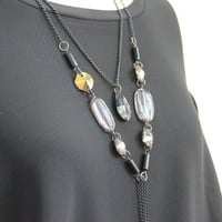 石のロングネックレス（NEW)
