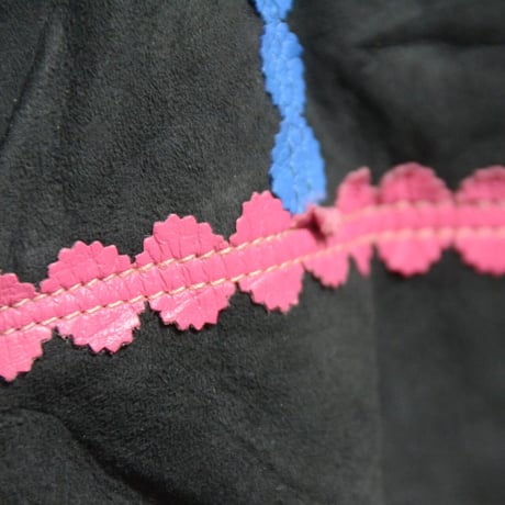 Wear｜1980～90年代 KAMIKAZE 刺繍のスエードジャケット（80's vintage Italy）