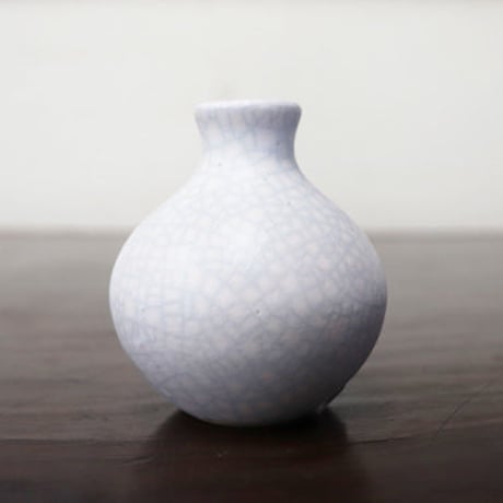 花瓶そこに天龍？の刻印あり。