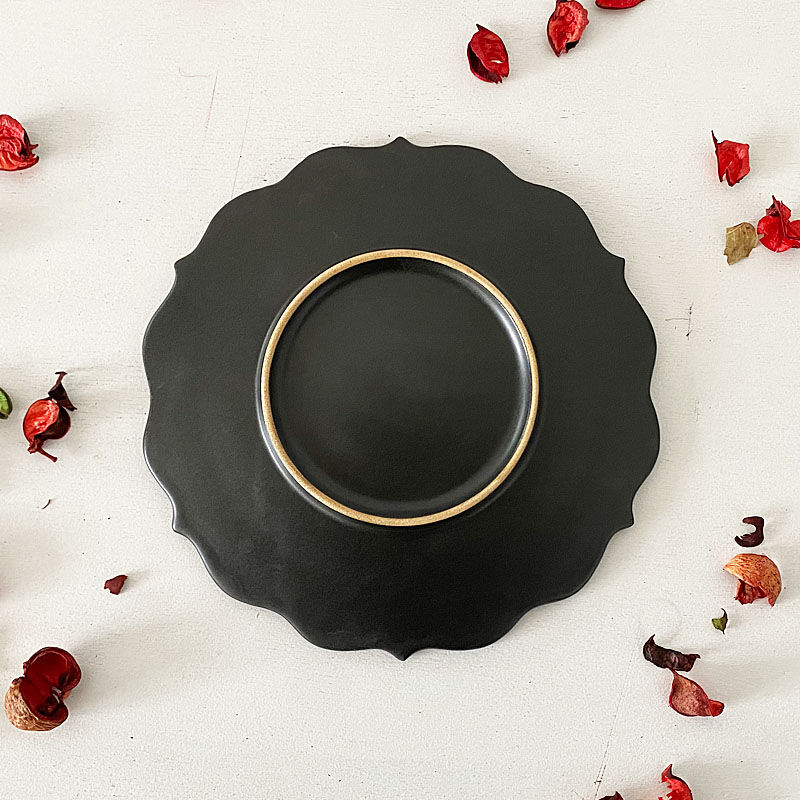 凛花皿7寸 ブラック | 天龍窯 オンラインストア