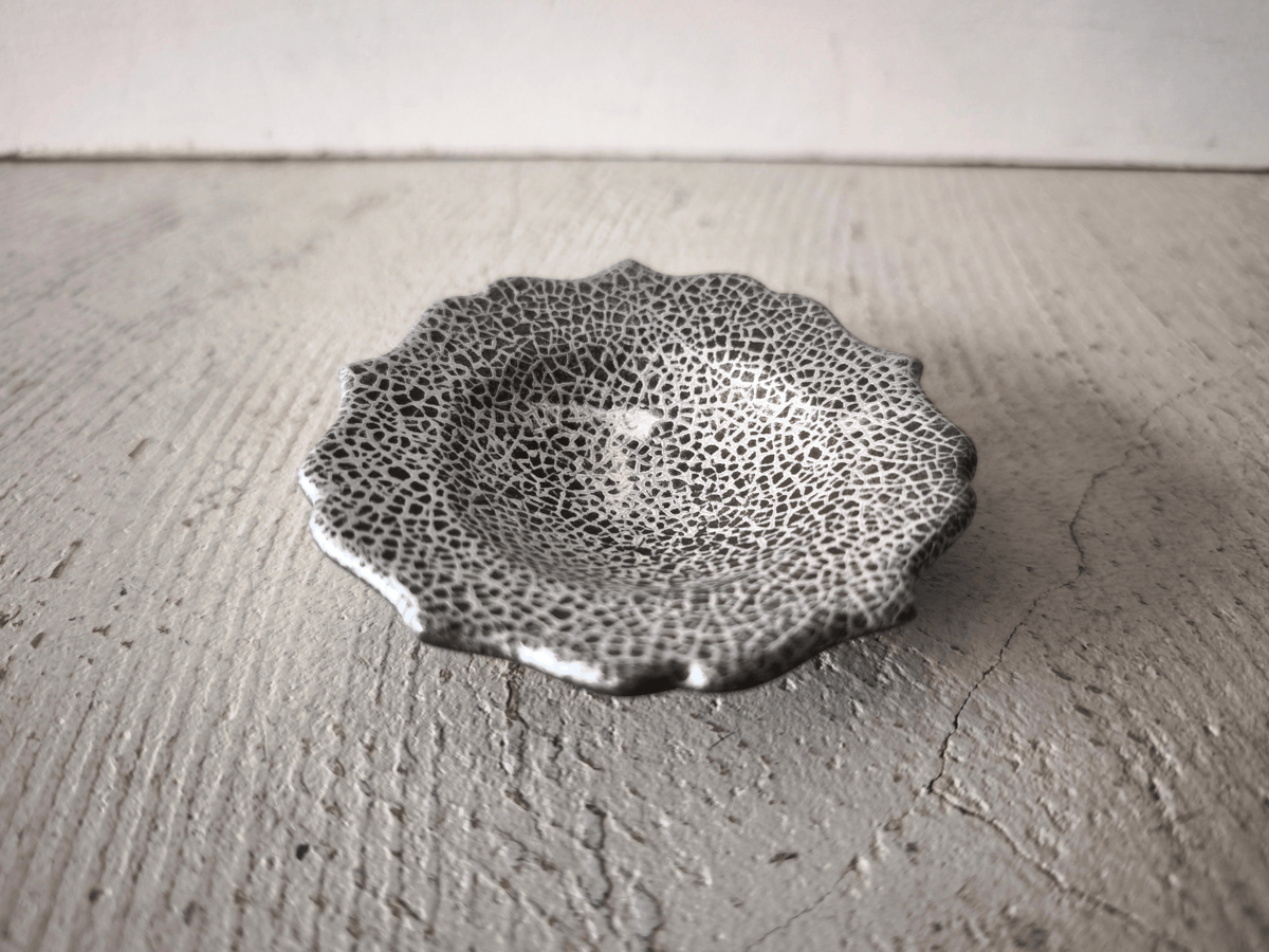 凛花豆鉢 マイカシルバー | 天龍窯 オンラインストア