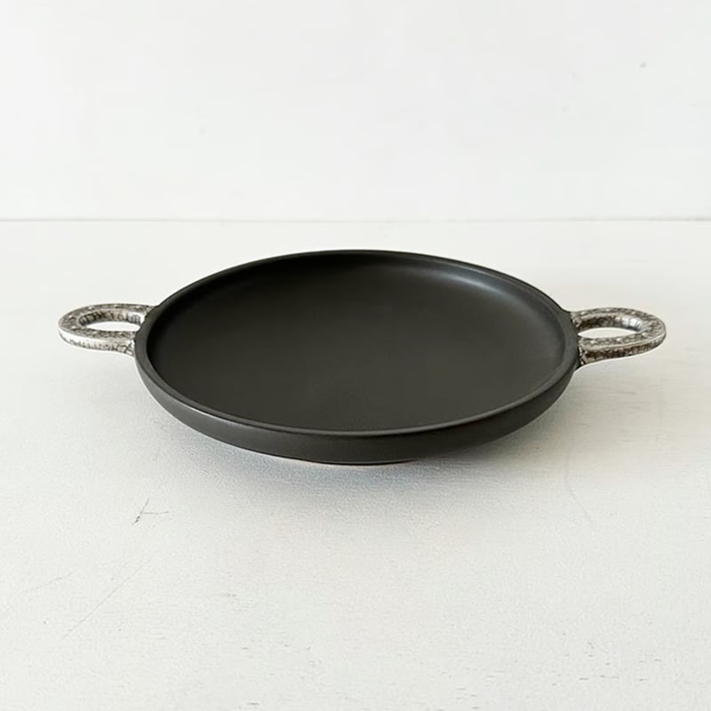 馬蹄取っ手付皿 シルバー | 天龍窯 オンラインストア