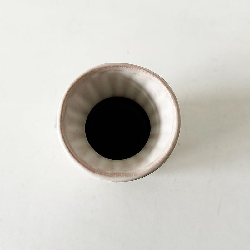 しのぎ花入 ホワイト | 天龍窯 オンラインストア