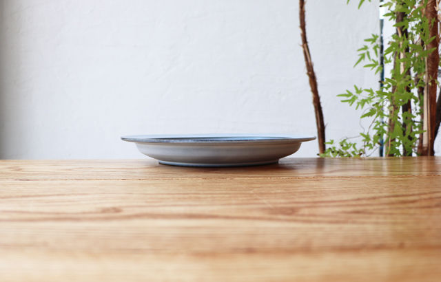 N▷400（エヌ・ヨンヒャク） リム皿 7寸 ライトブルー | 天龍窯