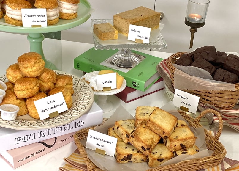 お楽しみお菓子BOX | Stunning Leo