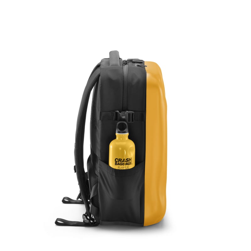 Hawaiiで購入！GUESS イエロー リュック・バックパック Hawaiiで購入！GUESS イエロー リュック・バックパック