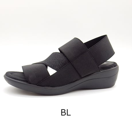 6895  RUBBER BELT SANDALS