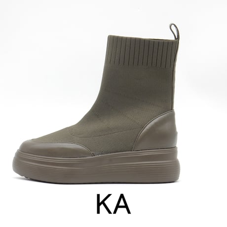 1745 KNIT VOLUME SOLE BOOTS