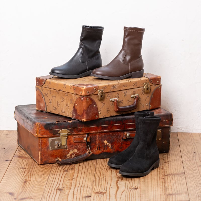 Flat stretch boots best sale
