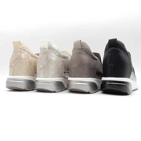 WX9882 SQUARE BIJOU SLIP-ONS SNEAKER
