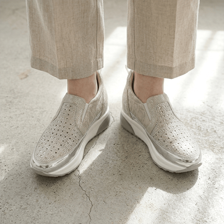 WX9882 SQUARE BIJOU SLIP-ONS SNEAKER