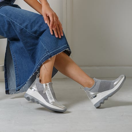 WX2100 LOGO KNIT WEDGESOLE SNEAKERS
