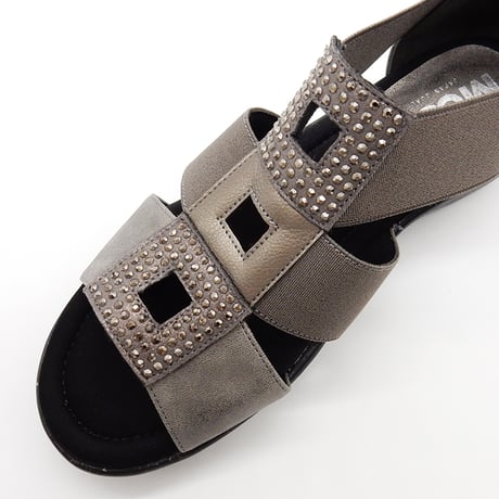 XJ6897  SQUARE BIJOU LUBBER SANDALS