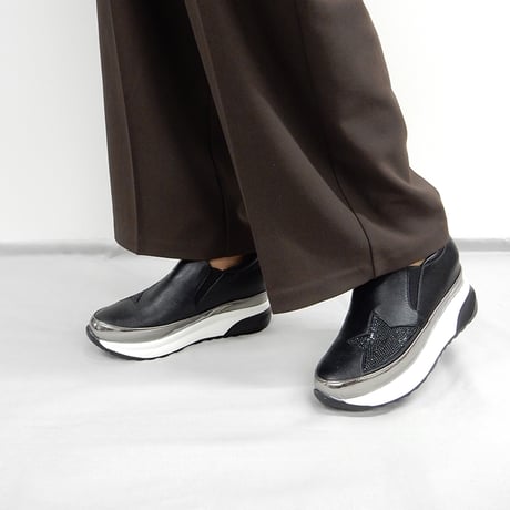 XJ150 STAR INHEEL  SLIP-ONS SNEAKER