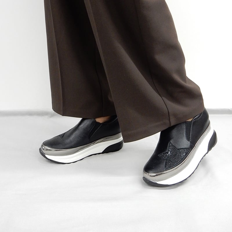 XJ150 STAR INHEEL SLIP-ONS SNEAKER | MUUM