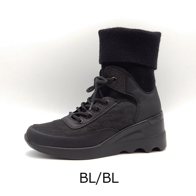 もっちょむ。 1PIU1UGUALE3 RELAX(ウノピゥウノウグァーレトレ リラックス)Vibram