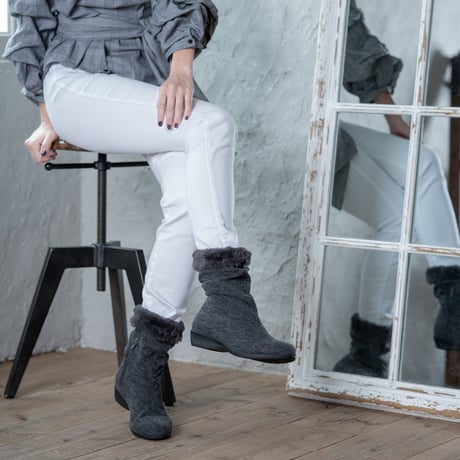 7349 FAKE FUR KNIT BOOTS