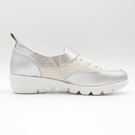TULLE RHINESTONE SLIP-ONS/681