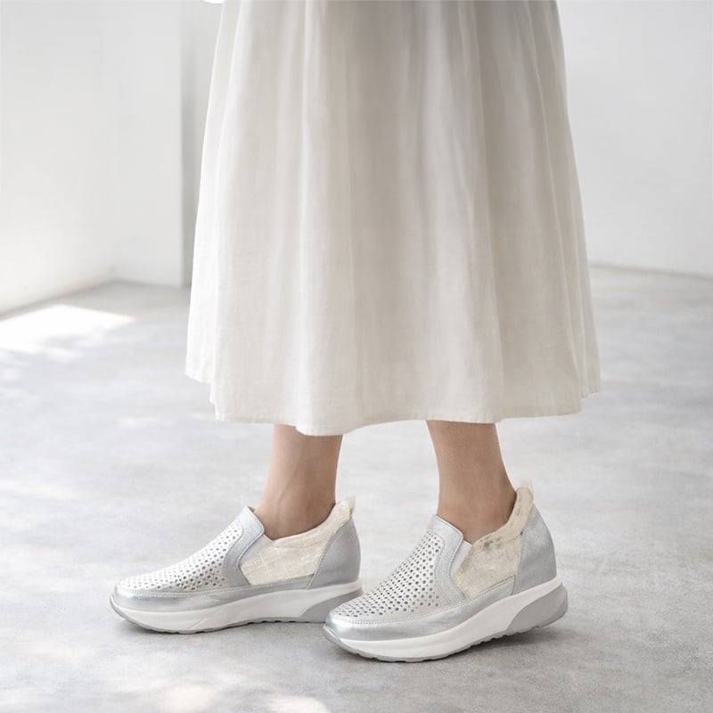 WX9885 PUNCHING TULLE SLIP-ONS SNEAKER | MUUM