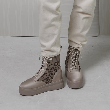 1741 LACEUP KNIT BOOTS