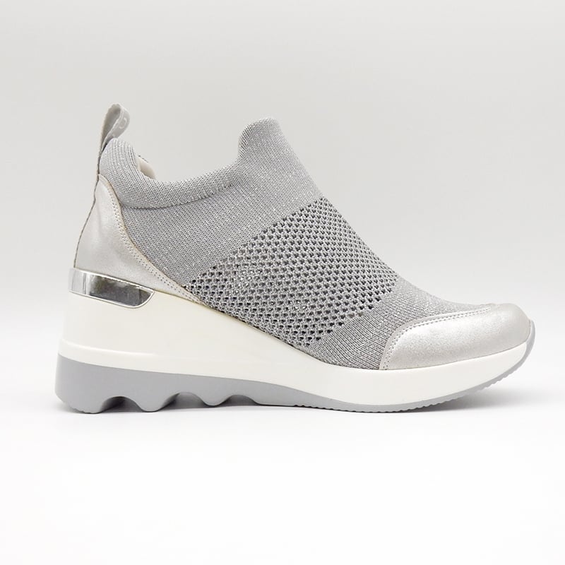 WX2100 LOGO KNIT WEDGESOLE SNEAKERS | MUUM