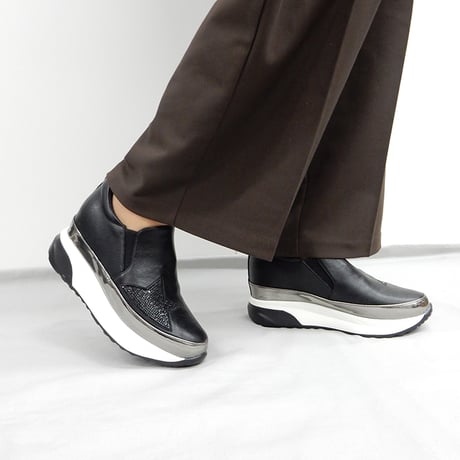 XJ150 STAR INHEEL  SLIP-ONS SNEAKER