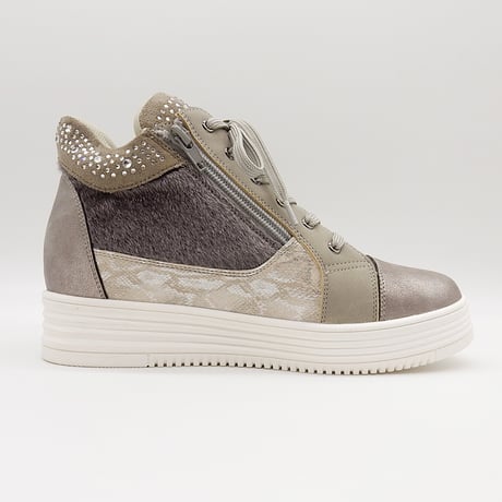 XJ7835 STAR INHEEL SNEAKER