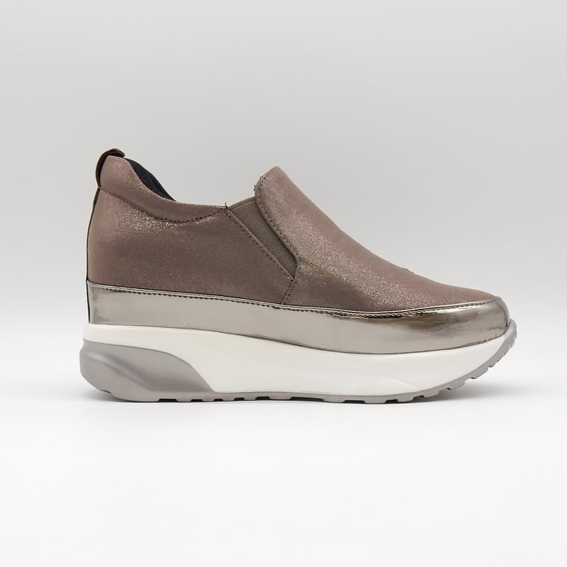 XJ150 STAR INHEEL SLIP-ONS SNEAKER | MUUM