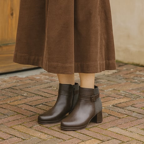 XJ5402 NECK BELT SHORT BOOTS