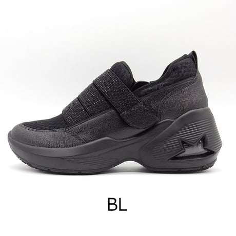 WX6332 VELCRO STRAPSN SNEAKERS